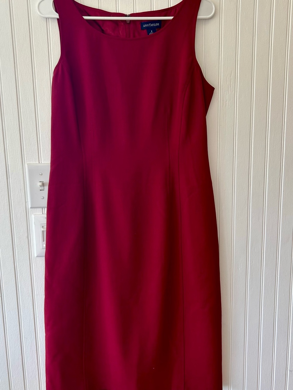 Ann Taylor Classic Sleeveless Garnet Midi Sheath Gameday Dress